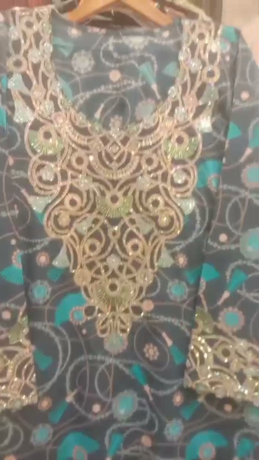 Abaya design, video 11